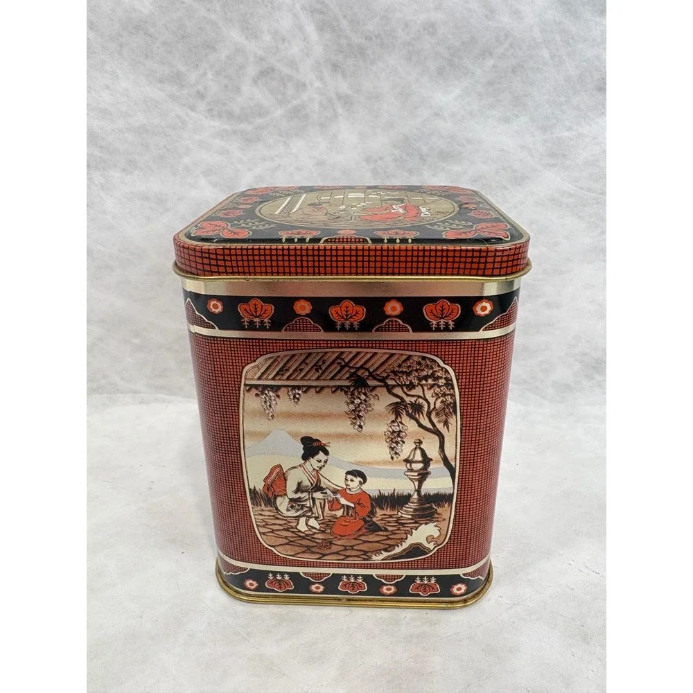 Vintage Japanese Scene Tea Tin Made‎ in England Red Black Gold Geisha 4.75